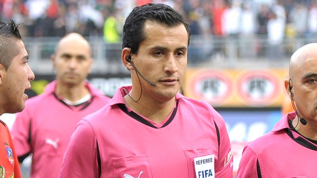 Enrique Osses dirigirá duelo entre México e Italia de la Copa Confederaciones