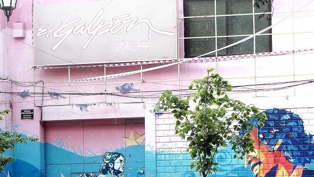 Fundación Víctor Jara acusó persecución política por cierre del galpón