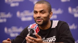 Tony Parker sufre un tirón en la pierna derecha que no le permitió entrenar con normalidad con miras al cotejo ante Miami.