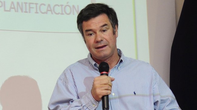 Manuel José Ossandón: El centro social no existe