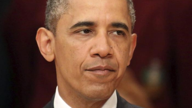 Aprobación de Obama cae a su nivel más bajo en el último año y medio