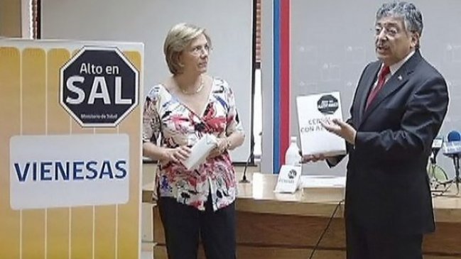 Académicos piden aplazar reglamento sobre etiquetado de alimentos