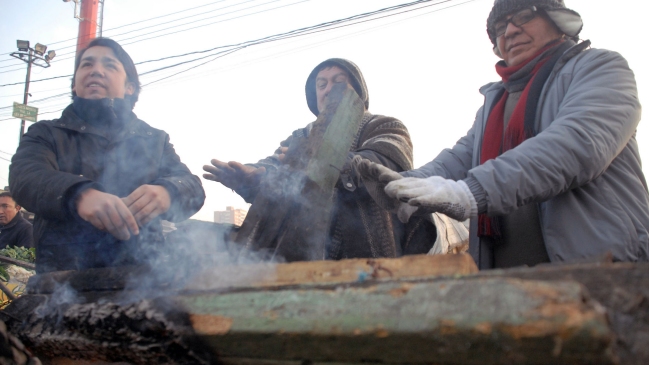 Meteorología anticipa temperaturas más bajas y lluvias para el fin de semana en Santiago