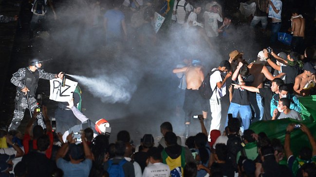Protestas en Brasil ya dejan tres muertos y 500 heridos
