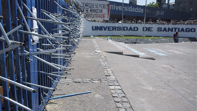 Estudiantes concretaron toma de la Universidad de Santiago