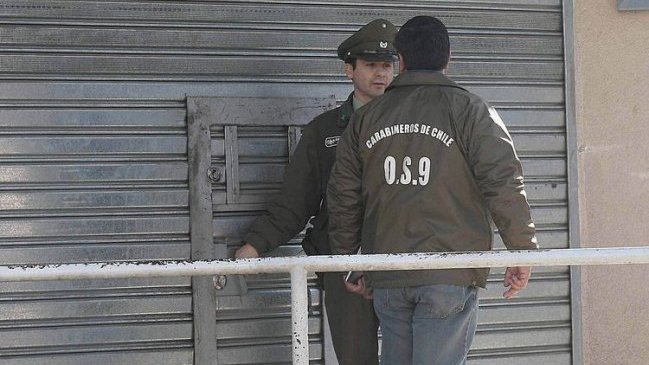 Carabineros detuvo a dos sujetos por robo a farmacia de Las Condes