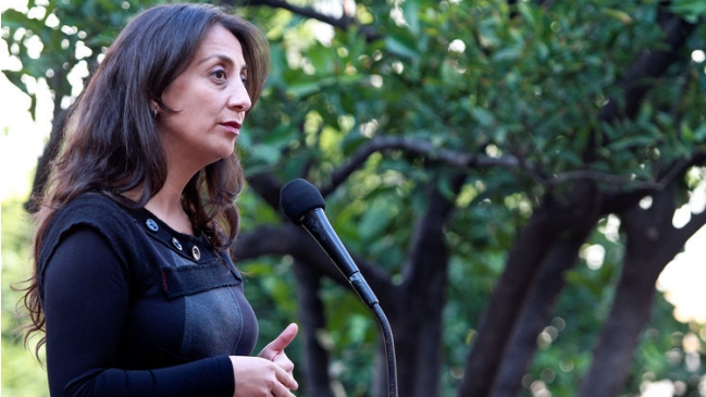 Ministros se despliegan en terreno de cara a las primarias