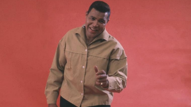 La leyenda del twist Chubby Checker llega a Chile en agosto
