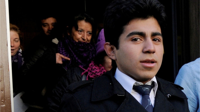 Vocero de la Cones: Es insólito que la ministra Schmidt se encuentre de vacaciones