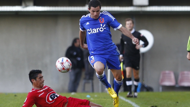 Eugenio Mena irá como préstamo a Santos con opción de compra