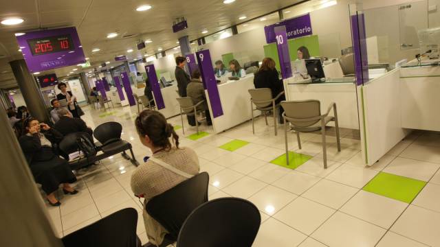 Isapres: Se quiere tener una salud excelente sin asumir el alza de costos