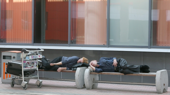 Snowden cumplió seis días 