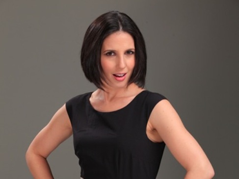 Luz Valdivieso tras fotografiar su voto: 