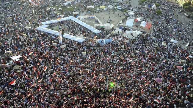 Egipto: Frente opositor pidió manifestaciones hasta que renuncie Mursi