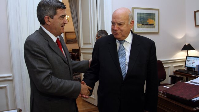 Timonel PPD: Insulza no puede ser candidato por secretaría