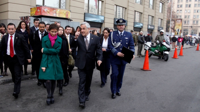Comenzaron cortes de tránsito en el barrio cívico de Santiago