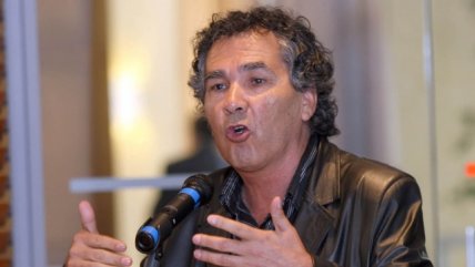 Rivera Letelier y nueva novela: Es mi libro más autobiográfico