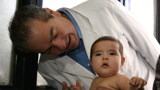 Ejército refuerza atención pediátrica en el Hospital Félix Bulnes