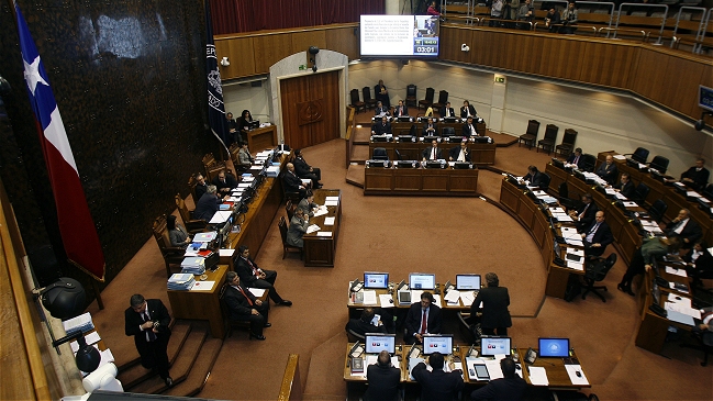 Senadores de la Concertación y RN acordaron propuesta para modificar binominal