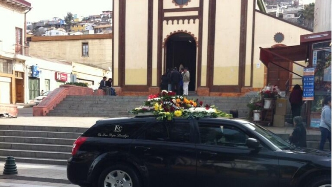 Multitudinaria despedida tuvo el autor de 