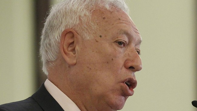 Canciller español ofreció disculpas a Evo Morales