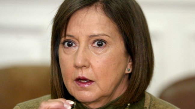 Alvear: Urgencia a AVP no se traduce en compromiso de verdad