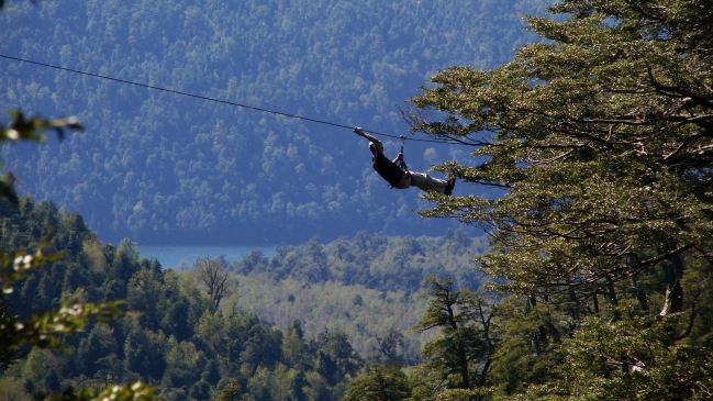 Menor de 13 años falleció mientras practicaba canopy en Puente Alto
