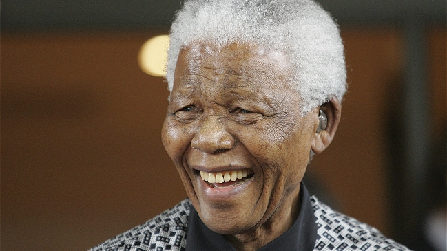 Barack Obama felicitó a Nelson Mandela por su cumpleaños 95