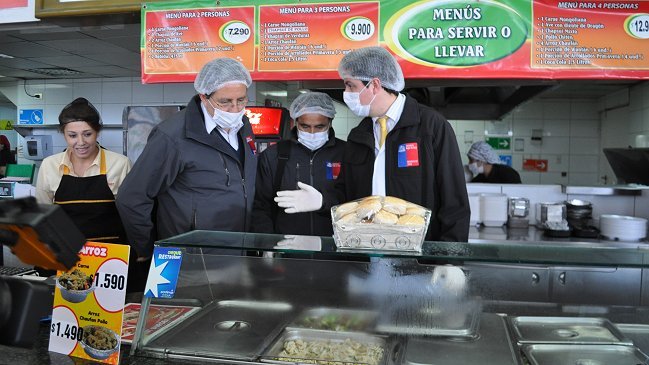 Autoridad sanitaria suspendió funcionamiento de restaurantes en Talca