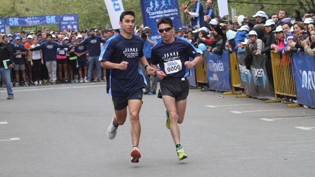 Cristián Valenzuela se instaló en la final de los 800 metros en el Mundial