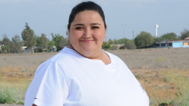 Mujer que bajó 80 kilos de peso protagoniza debut de 