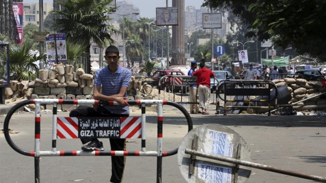 Egipto prepara protestas tras nuevas órdenes de arresto contra islamistas