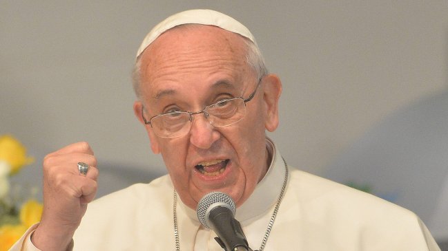 Visita del papa a favela genera expectación entre los católicos
