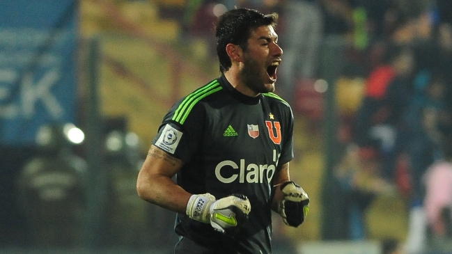 Paulo Garcés: Johnny Herrera no sólo es un gran arquero, también es un líder