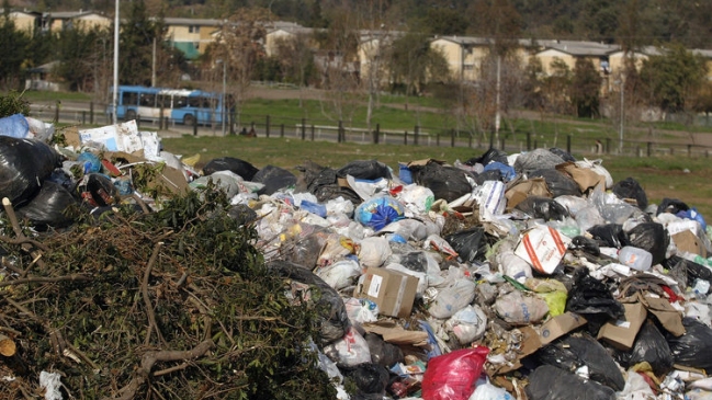 Recolectores, municipios y empresas apuntan a responsabilidad de Gobierno en conflicto