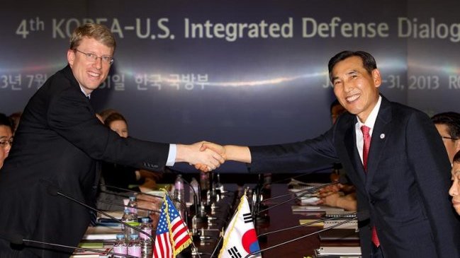 Pyongyang amenazó con más tensiones ante ensayo militar de Seúl y Washington