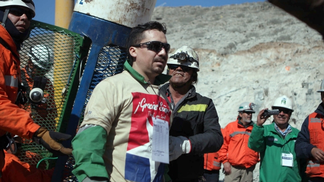 BBC Mundo: Mineros en Chile ¿sueldos más altos, la misma seguridad?