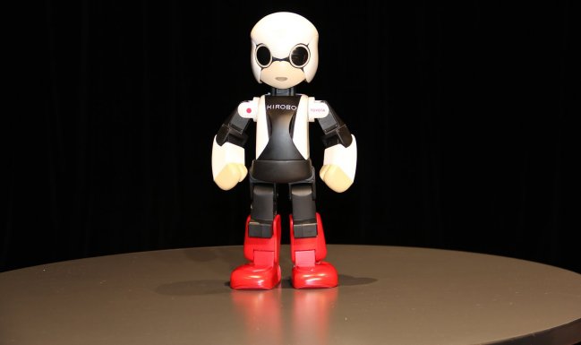 Japón envía al espacio al primer robot hablante