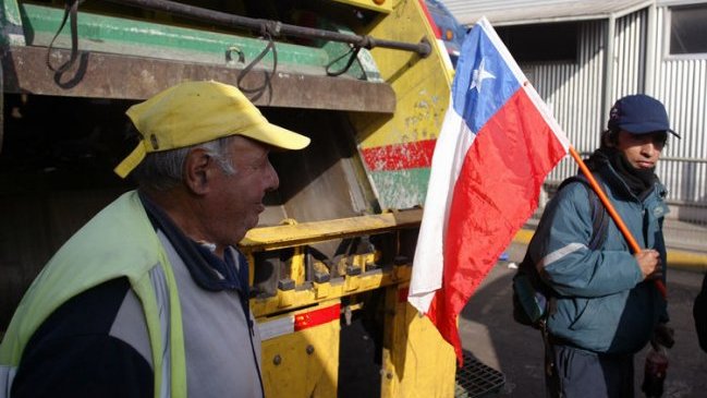 Encuesta Cooperativa: Respaldo de 96 por ciento a demandas de recolectores de basura