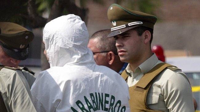 Mujer peruana apuñaló a su conviviente en Santiago