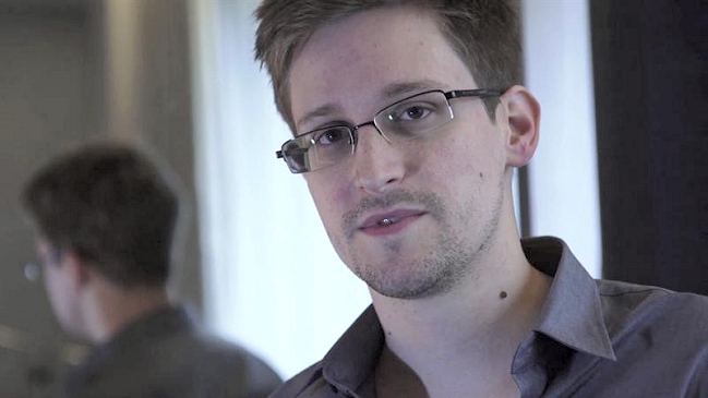 Rusia espera ayuda de Snowden en investigación de fugas de datos