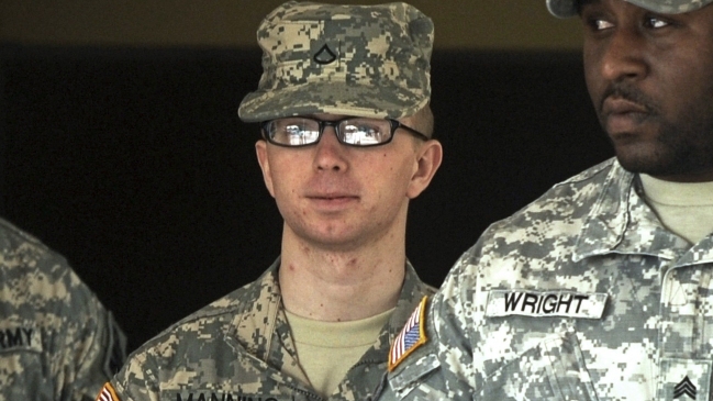 Jueza redujo a 90 años la máxima pena que puede afrontar Manning