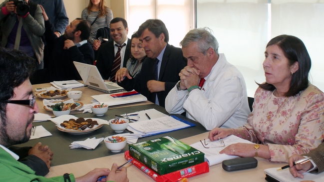 Este es el acuerdo firmado por el alcalde de Tocopilla y el ministro de Salud