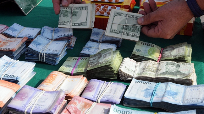 Operaciones sospechosas de lavado de dinero aumentaron en un tercio el primer semestre