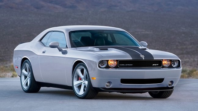 Delincuentes robaron cuatro automóviles de lujo en Vitacura