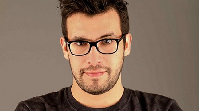 Comediante Edo Caroe estrenará nuevo show en Teatro Nescafé de las Artes