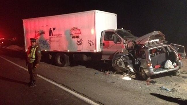 Dos personas murieron en accidente de tránsito en Calama