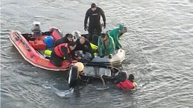 Hombre murió tras caer con su auto al Río Biobío