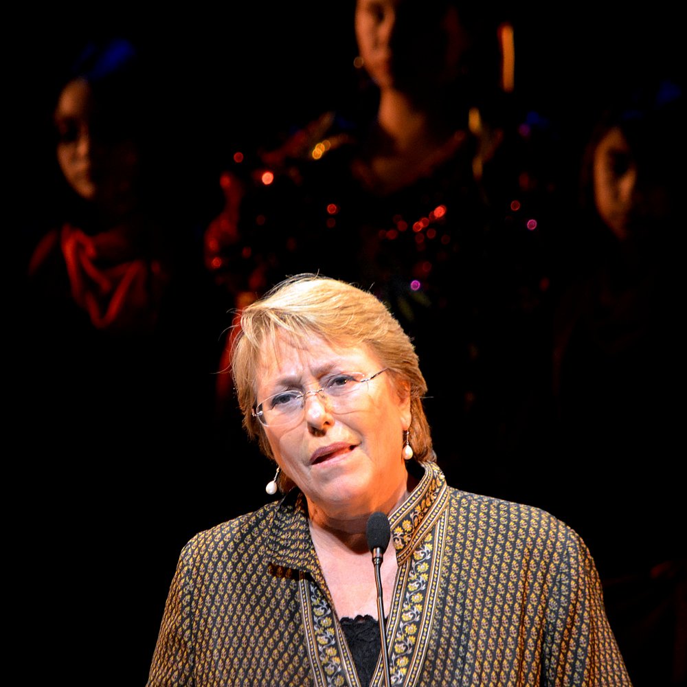 Bachelet apuesta por una 