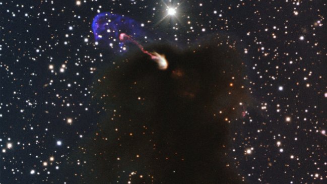 Astrónomos captan con gran detalle el violento nacimiento de una estrella